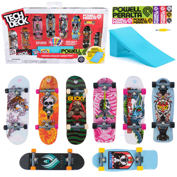 Tech Deck Powell Peralta fingerboards and ramp