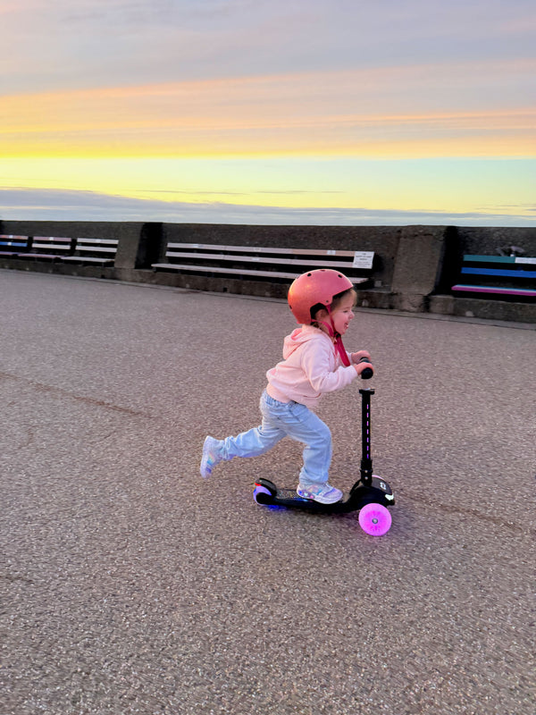 CORE Kids Spark 3 Wheel Scooter (LED Wheel/Bar/Deck) - Black