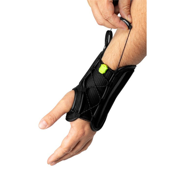 Rekd Energy Quick-Lace Wrist Braces - Black