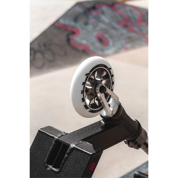 Slamm Strobe Pro Scooter - Black / Silver