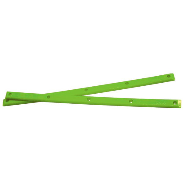 Pig Wheels Rails Green