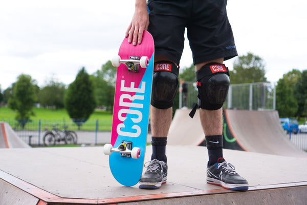 CORE Complete Skateboard C2 Split - Pink/Blue 7.75